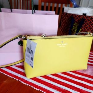 Smooth leather yellow Kate Spade crossbody .